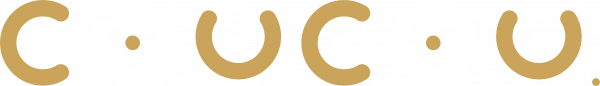logo coucou blanc et or visuellement évocateur, car chaque lettre comporte un point central, faisant ressembler le logo à des seins, des yeux, des fesses ou des testicules.
